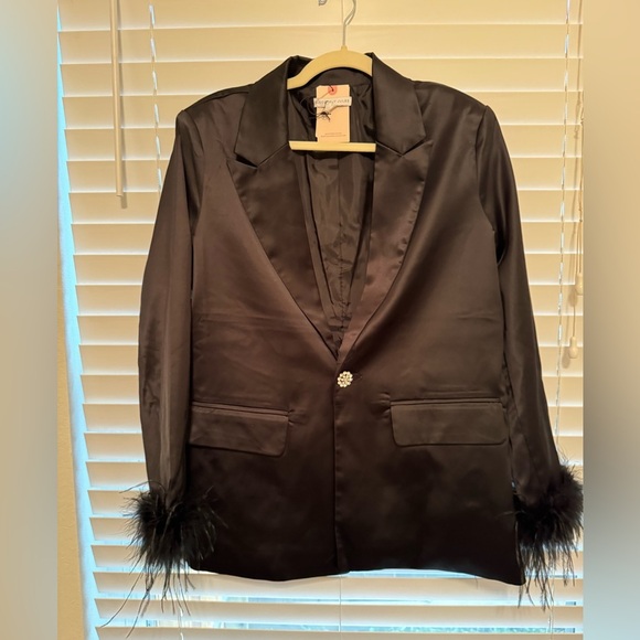 NWT Sincerely Jules Satin Blazer with Feather Cuff Sleeves and Jeweled Button - Picture 2 of 11